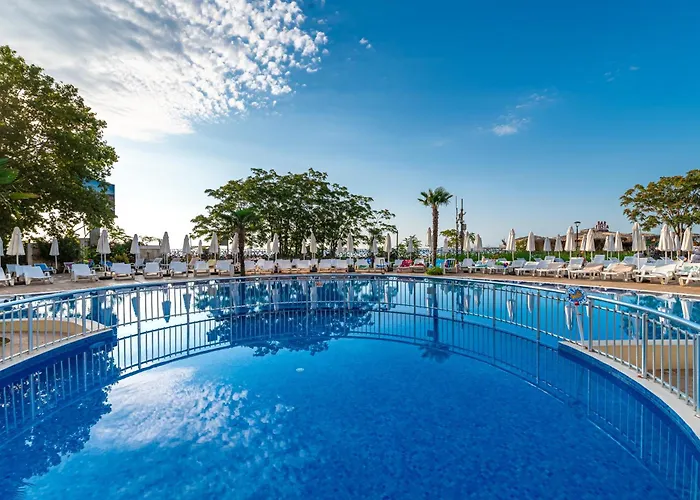 Zenith 4* סאני ביץ'