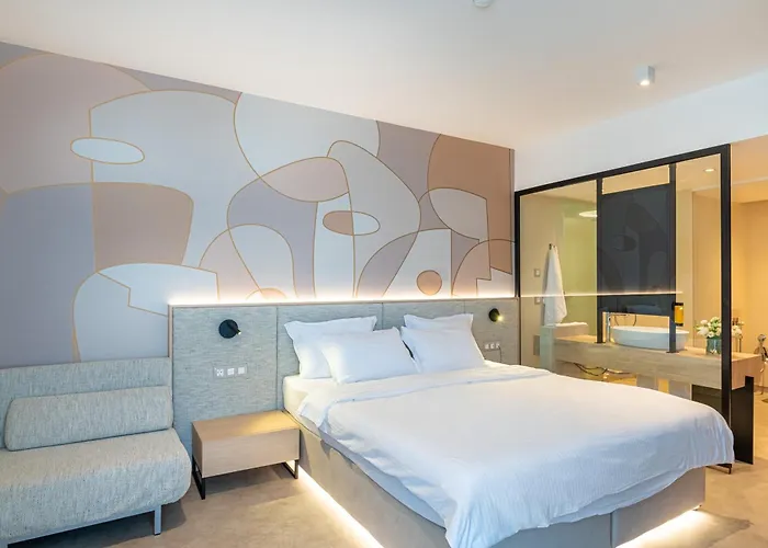 Zenith מלון סאני ביץ'