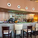 Hotell Zenith 4*