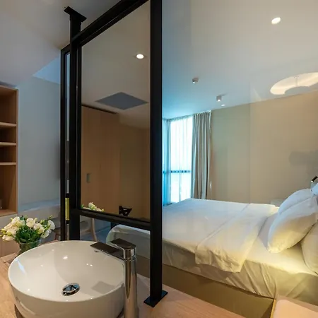 Hotel Zenith